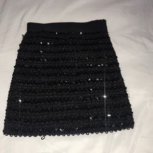 Black sequin skirt 🔥Final Sale unless bundled🔥